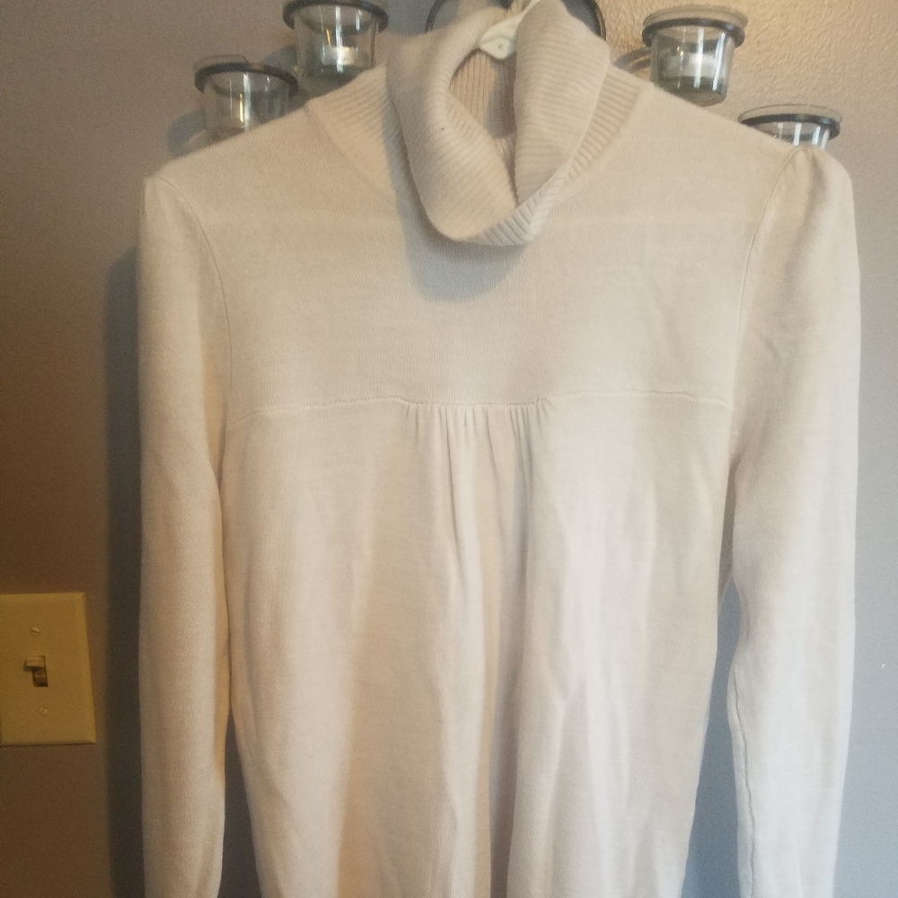 Luxe 360 sweater